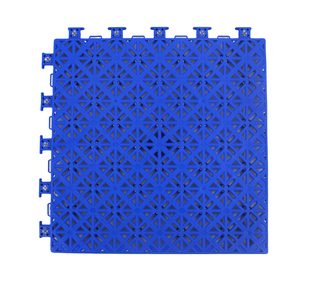 Free-draining surface